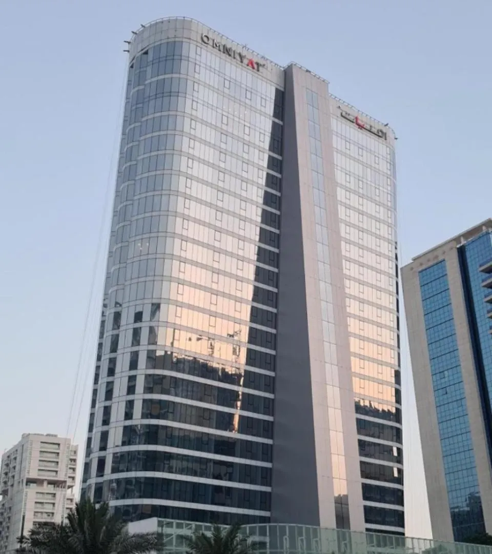 Exquisite Stay In Downtown Burj Khalifa Views With Stunning Pool Dubai Apartment